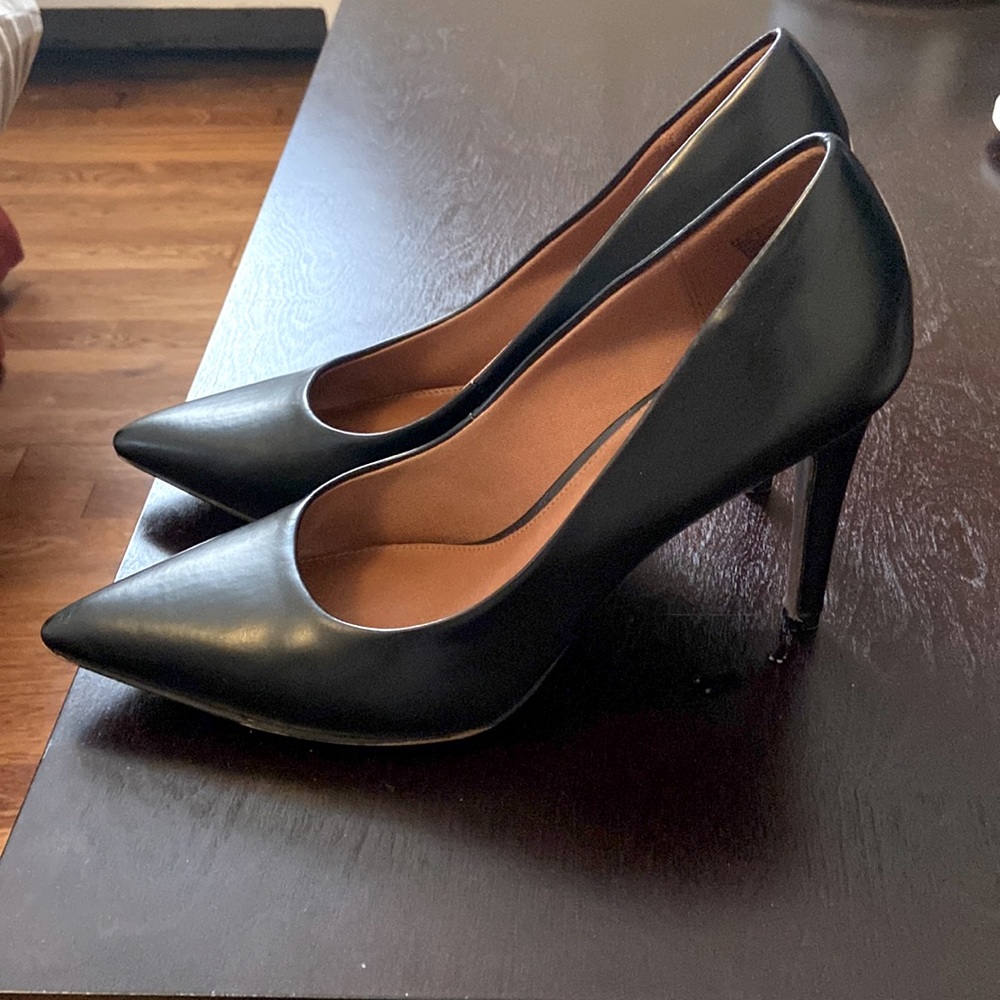 Christian Siriano Pumps